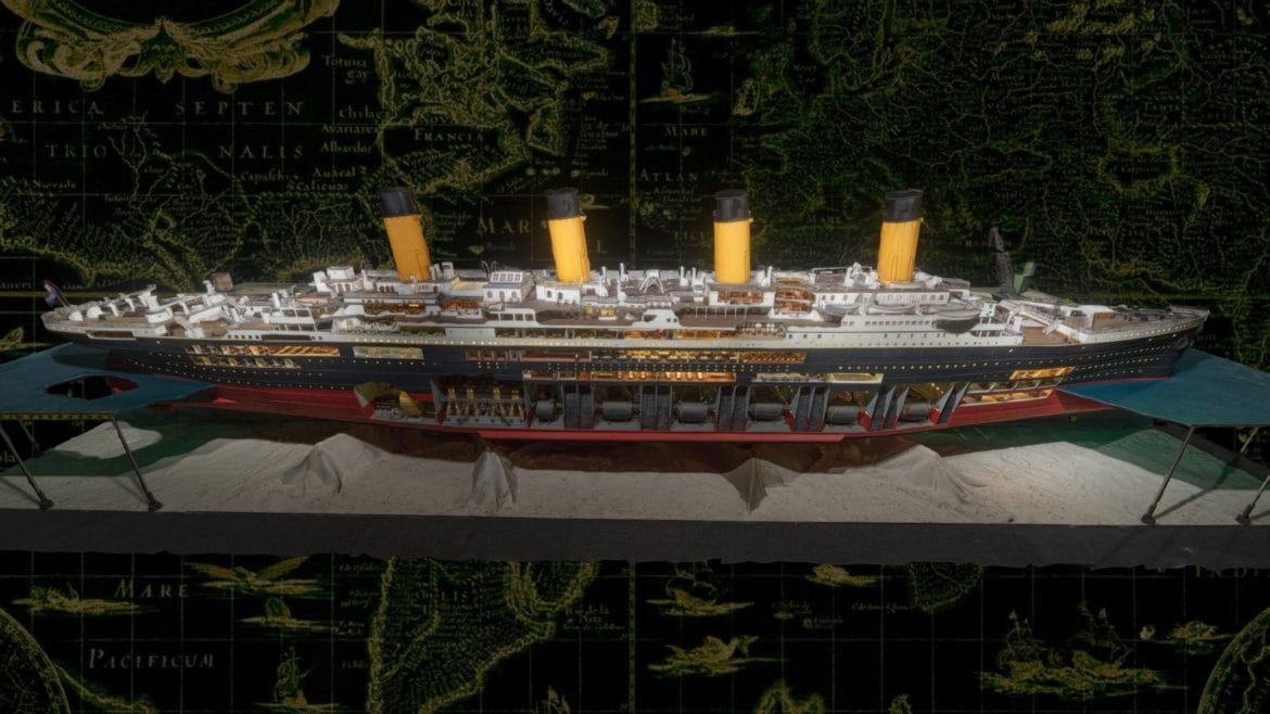 rms titanic scale model.thumb