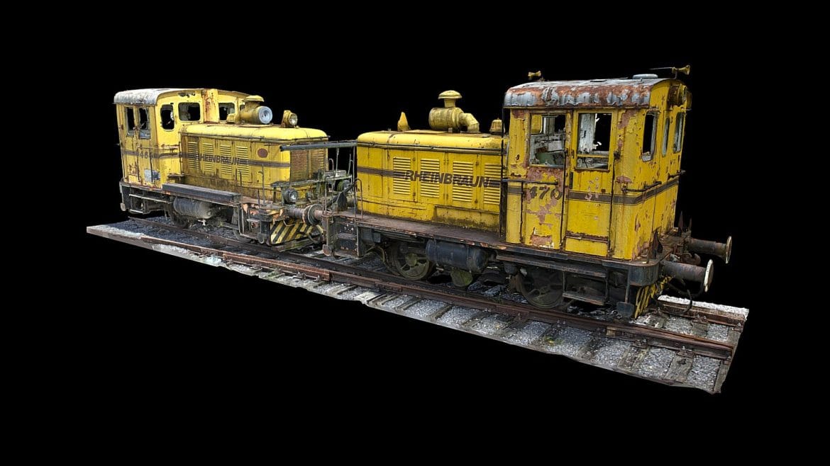 yellow locomotives.thumb 1