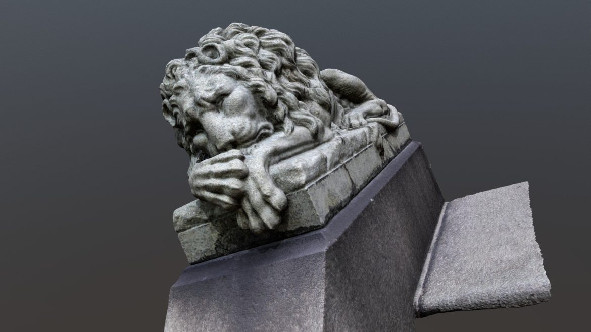 lion statue greenwood cemetery.thumb