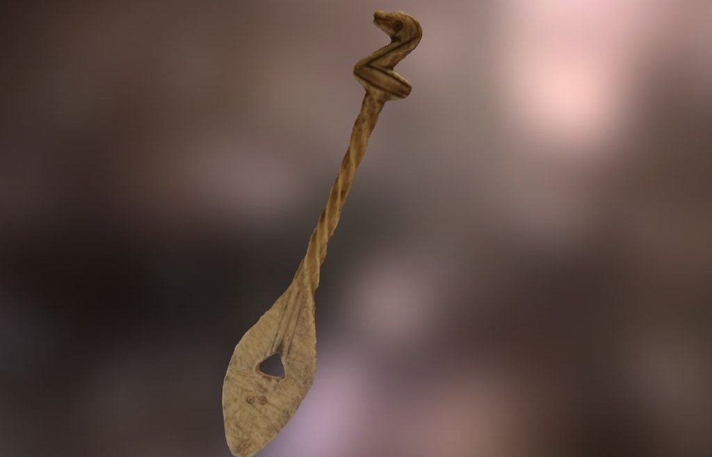 romano british pierced spoon.thumb