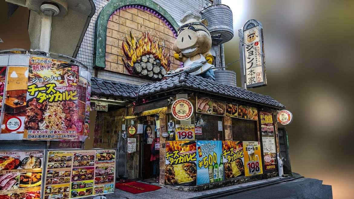 weird pork themed restaurant in japan.thumb